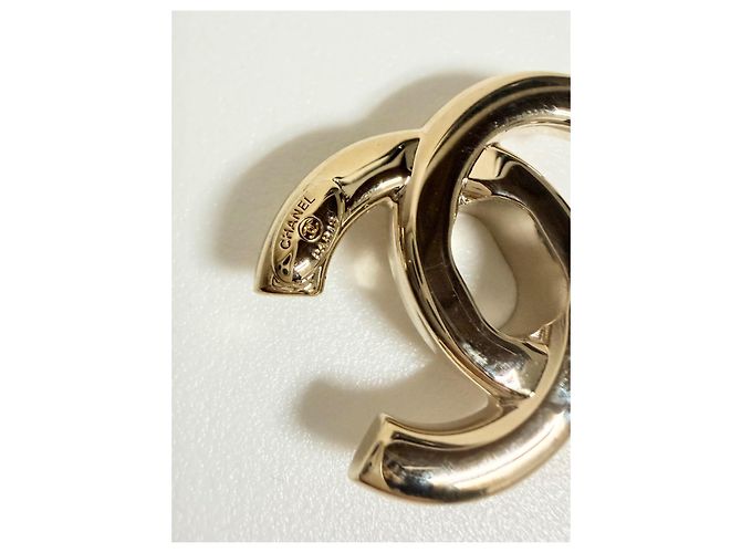 CHANEL fibbia CC turnlock oro D'oro - vista 4