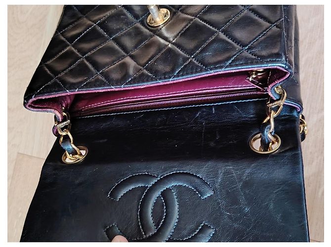 Chanel Mini Timeless Sac à main en cuir matelassé noir - vue 14
