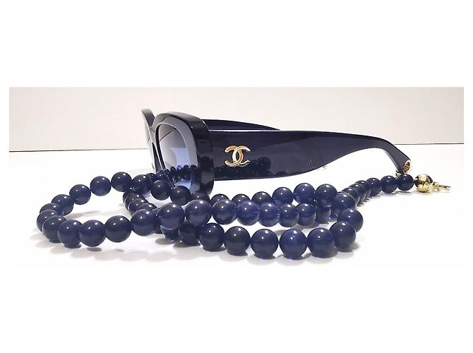 Chanel rectangular navy blue sunglasses with a pearl necklace - 5488 - c.503/S2 - view 10