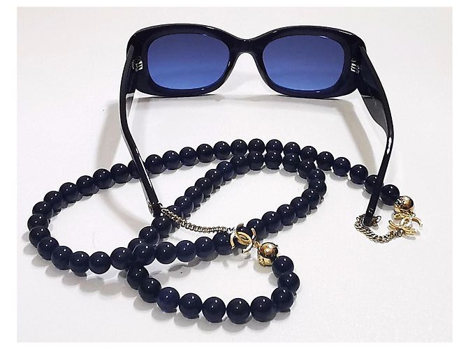Chanel rectangular navy blue sunglasses with a pearl necklace - 5488 - c.503/S2 - view 12