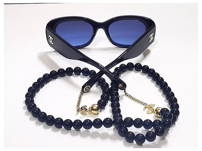 Chanel rectangular navy blue sunglasses with a pearl necklace - 5488 - c.503/S2 - view 14