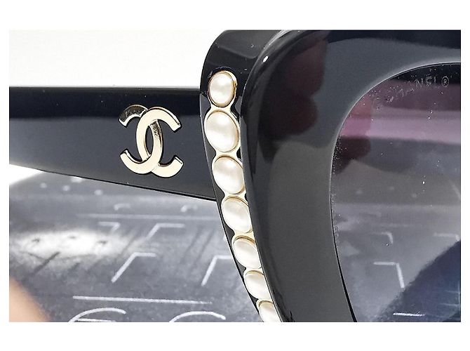 Occhiali da sole Chanel Cat Eyes neri con perle - 5481-H-A c.622/S6 Nero - vista 15