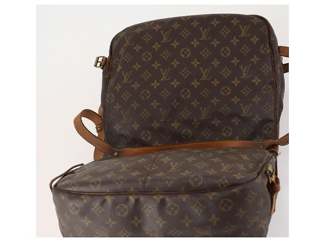 LOUIS VUITTON Bolsa de Ombro Monogram Saumur 35 M42254 LV Auth bs33791 Monograma - vista 21