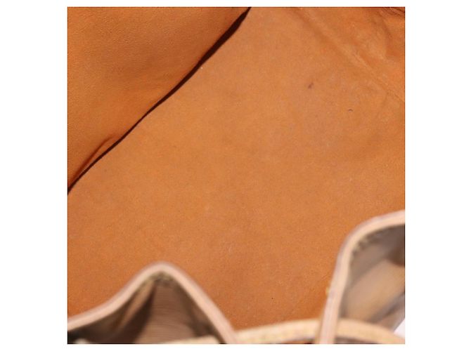 Noe LOUIS VUITTON Epi Petit Noé Borsa a Spalla Beige M44106 LV Auth ti3798 - vista 11