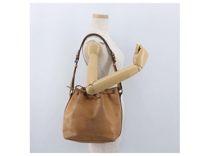 Noe LOUIS VUITTON Epi Petit Noé Borsa a Spalla Beige M44106 LV Auth ti3798 - vista 22