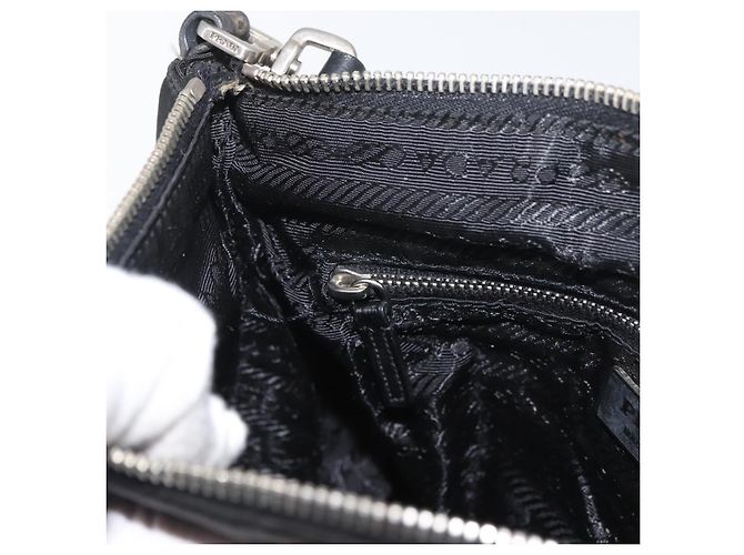 Borsa a Spalla PRADA in Nylon Pelle Argento Nero Auth SW2177A - vista 19