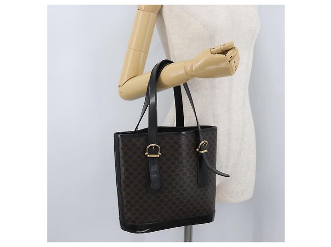 Céline Borsa tote in tela Macadam CELINE in pelle PVC nera e oro Auth LNZ687 Nero D'oro - vista 26