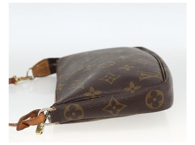 LOUIS VUITTON Pochette Accessori Monogram M51980 LV Auth ARZ704 Monogramma - vista 3