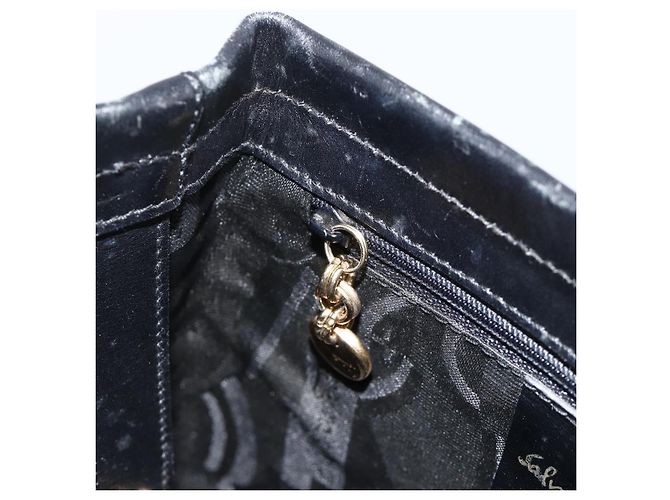 Borsa a Spalla Vala in Pelle Nera e Oro Salvatore Ferragamo Auth gh1917 Nero D'oro - vista 19