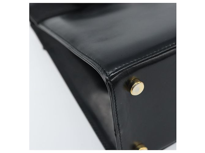 Borsa a mano Vala in pelle nera e oro di Salvatore Ferragamo Auth gh1876 Nero D'oro - vista 11