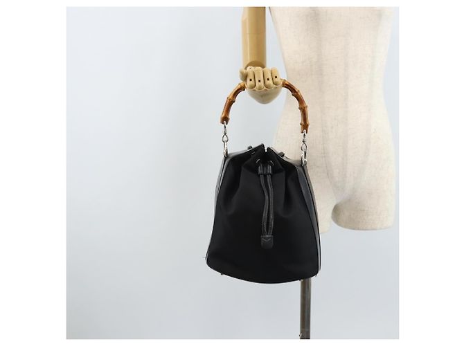 Borsa a mano in nylon nero e argento Gucci Bamboo 001 2855 1657 Auth gh1942 - vista 23