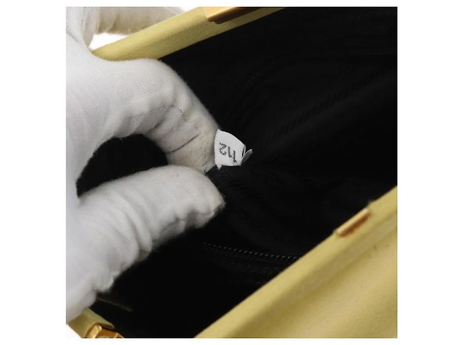 Borsa Tote PRADA Satin Giallo Oro Auth ARZ560 D'oro - vista 22