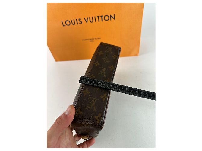 Clutch Vintage Louis Vuitton Monogramma Marrone - vista 12