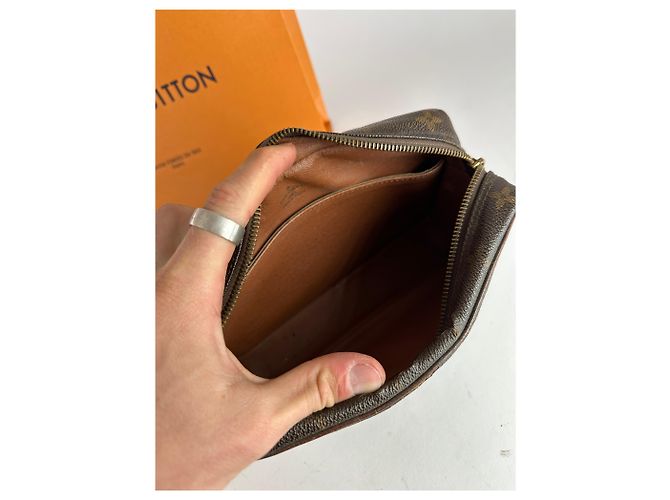 Clutch Vintage Louis Vuitton Monogramma Marrone - vista 6