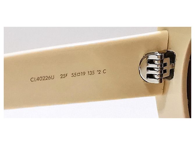 Gafas de sol Céline Triomphe marfil ovaladas - CL40226U 25F Crema - vista 18