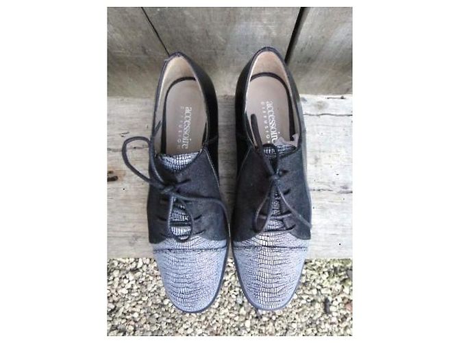 Autre Marque Derbies Accessoire Diffusion en cuir noir - vue 6