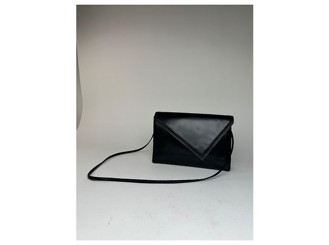 Vintage Givenchy asymmetrische Leder-Schultertasche schwarz - Ansicht 15
