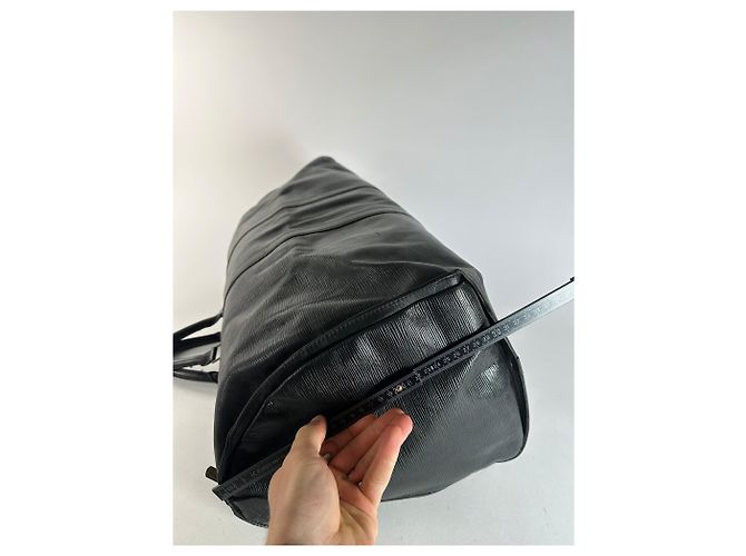 Keepall Vintage Louis Vuitton EPI Pelle 60 Keepball Nero - vista 13