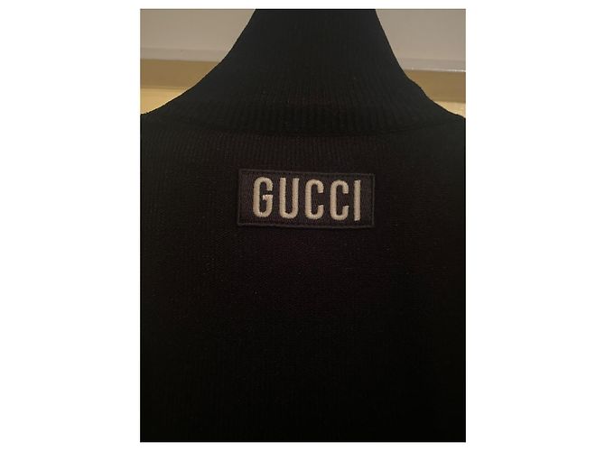 Blusa de gola alta canelada Gucci Preta com Logo Preto - vista 3