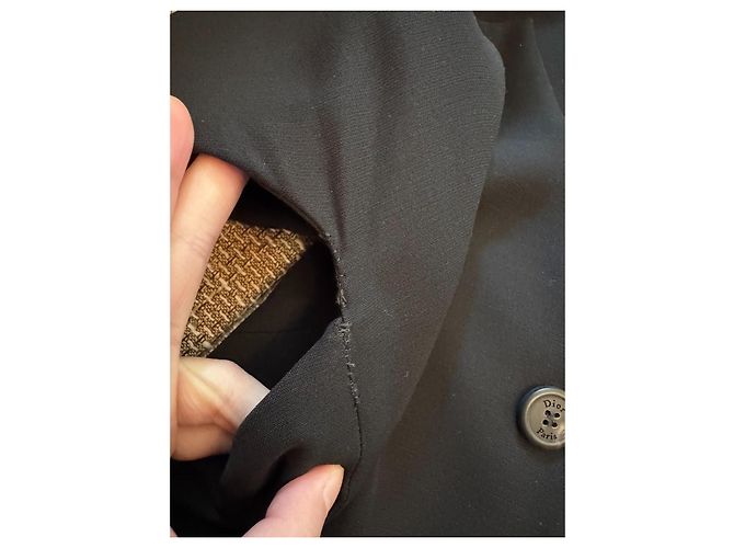 Christian Dior Kleid aus schwarzer Seide - Ansicht 16