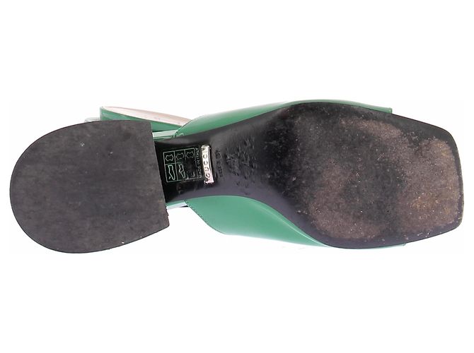 Mules Gucci in pelle verde - vista 7
