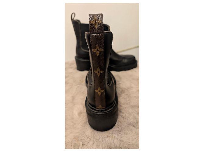 Louis Vuitton Territory Chelsea Boots - Schwarzes Kalbsleder & Monogramm - Ansicht 5
