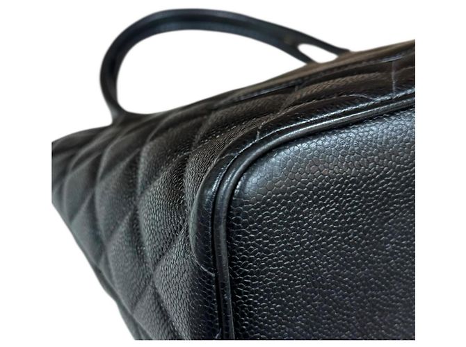 Timeless Bolso Tote Matelassé Reissue de Chanel Negro - vista 16