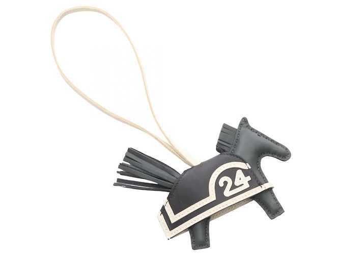 Accessorio Charm Rodeo PM Robeo Coeur di Hermès Nero Bianco Verde - vista 2