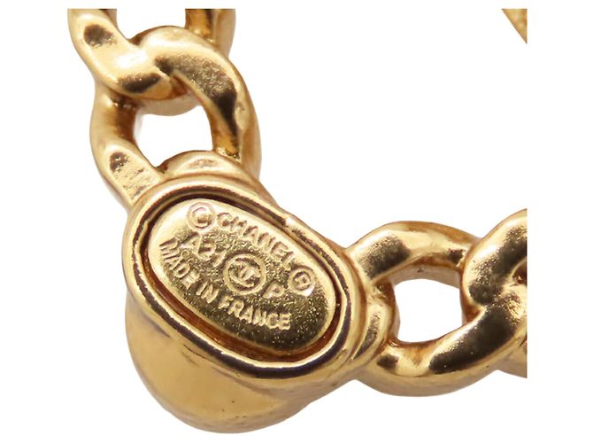 Spilla a forma di cuore con perle finte e strass placcata in oro CC di Chanel D'oro - vista 10