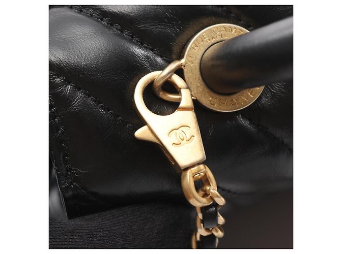Borsa Chanel Coco Handle Flap V-Stitch Chevron Nero - vista 9