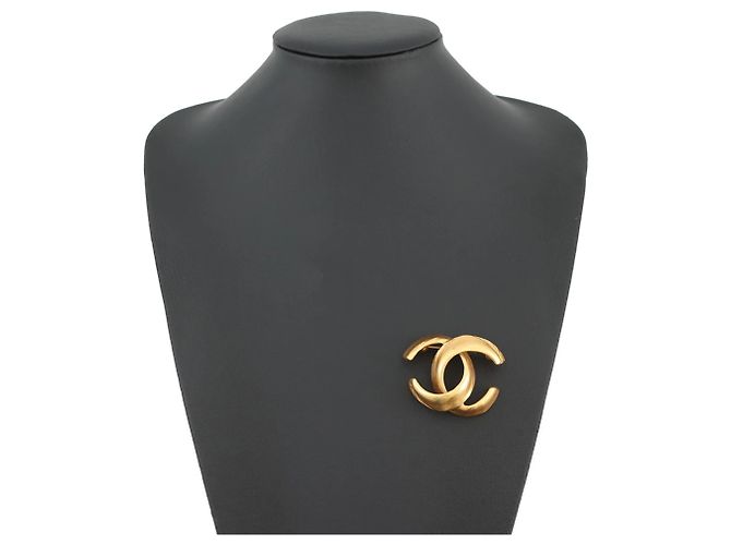 Spilla in oro Chanel con il marchio Coco D'oro - vista 4