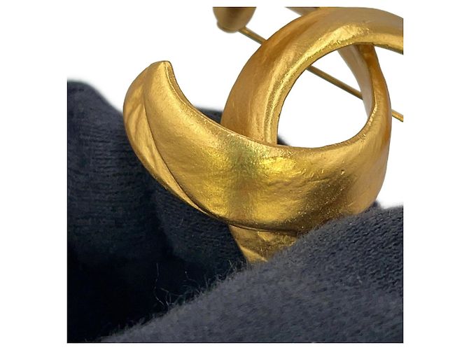Spilla in oro Chanel con il marchio Coco D'oro - vista 6