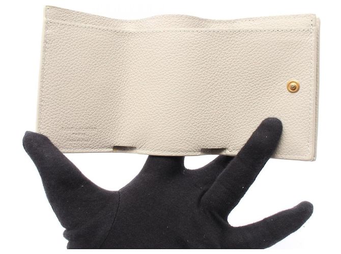 Yves Saint Laurent Compact Tri-fold Wallet White - view 3