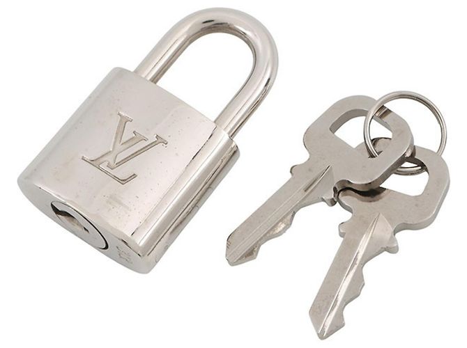 Borsa Louis Vuitton Epi Lockit M4229J in bianco - vista 17