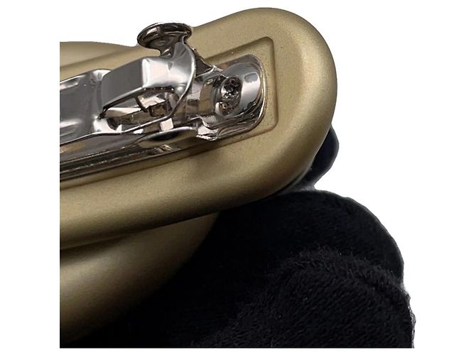 Fermaglio in alluminio dorato Hermès Tri Maillon PM Chaine d'Ancre D'oro - vista 8