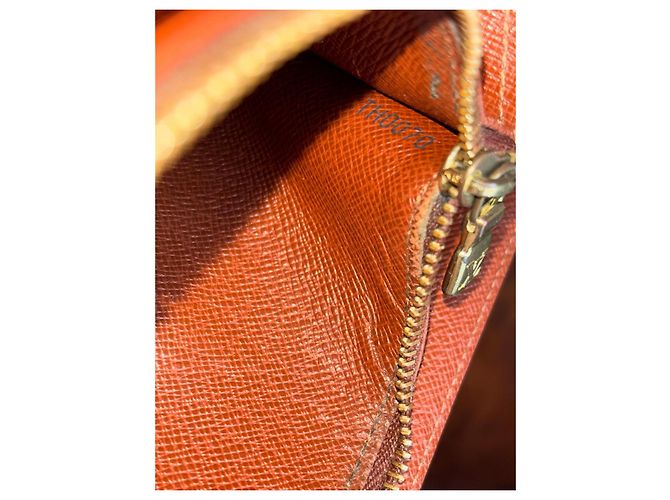 Cartera Louis Vuitton Monogram Marrón Castaño - vista 15