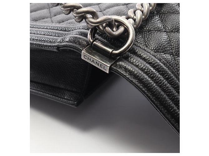 Borsa a Spalla Boy di Chanel in Pelle di Vitello Grana Nero - vista 8