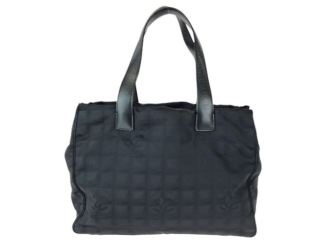 Borsa Tote in Nylon/Pelle Chanel Nero - vista 2
