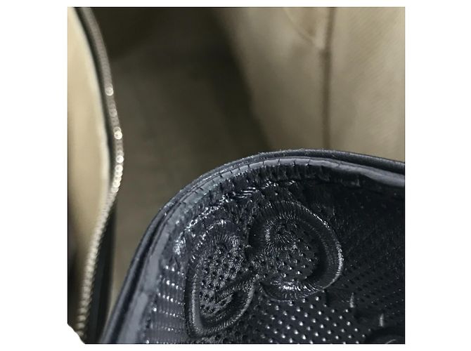Borsa tote con logo GG in rilievo di Gucci Nero - vista 17