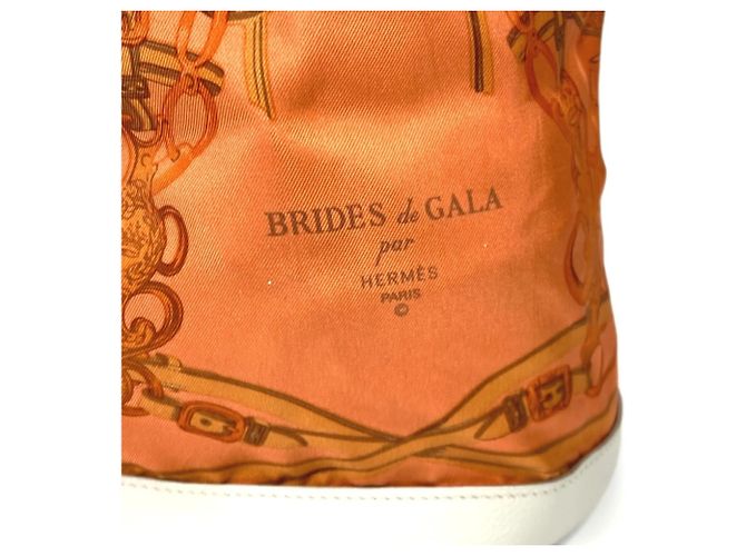 Borsa a Spalla con Corda Brides de Gala Soie Coeur 22 di Hermès Bianco Arancione - vista 4