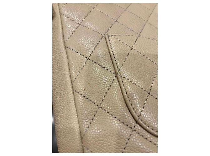 Bolsa de compras pequena Chanel em couro caviar bege - vista 8