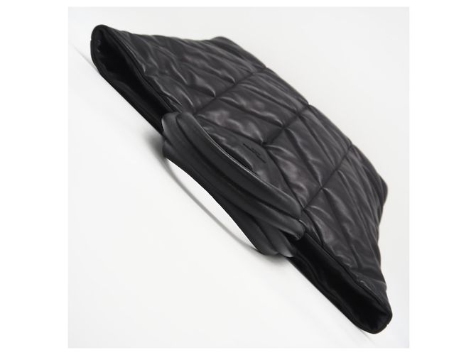Yves Saint Laurent Puffer Tote Bag aus Lammleder Schwarz - Ansicht 3