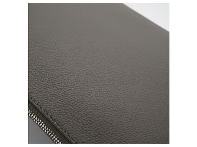 Pochette di decollo Aerogram Louis Vuitton Cachi - vista 2