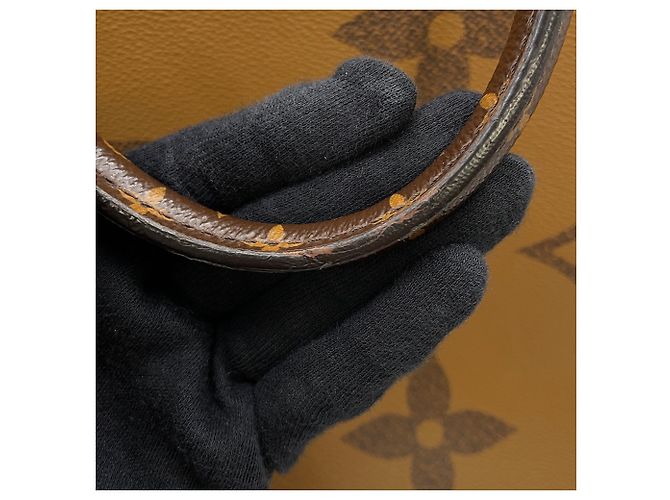 Borsa Tote OnTheGo GM Monogram Reverse Gigante Louis Vuitton Rosso - vista 11