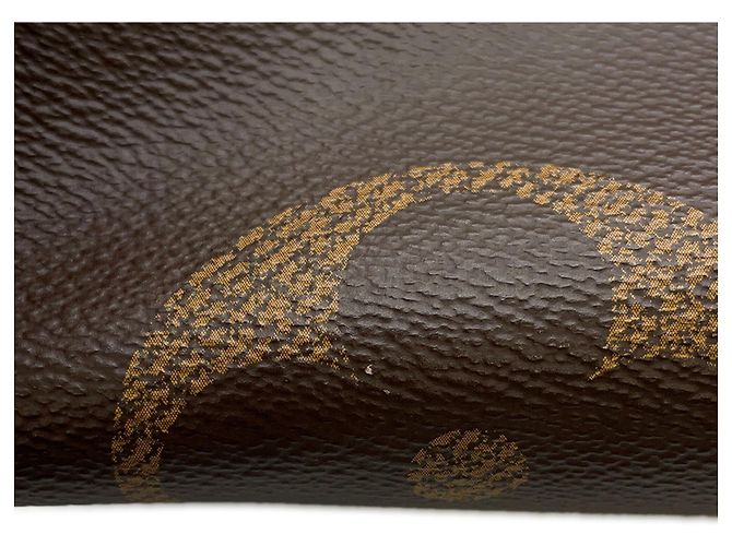 Borsa Tote OnTheGo GM Monogram Reverse Gigante Louis Vuitton Rosso - vista 8