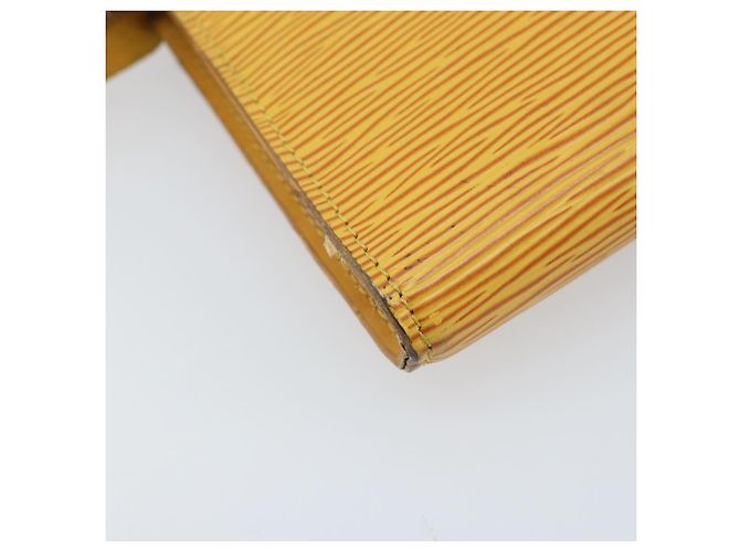 LOUIS VUITTON Pochette Accessoires Epi Pouch Giallo M52949 LV Auth BA11630 - vista 17