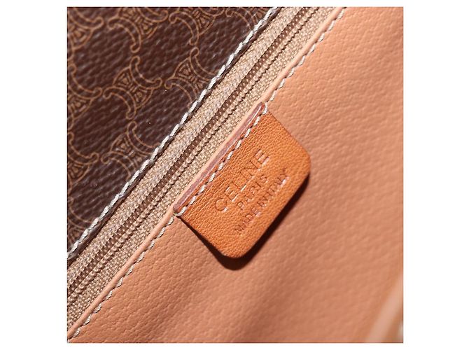 Céline Borsa a Spalla in Tela Macadam CELINE in Pelle PVC Marrone Oro Auth LNZ873A D'oro - vista 18