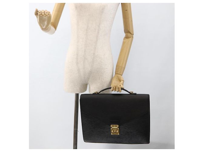 LOUIS VUITTON Epi Porta Documenti a Tracolla Briefcase Nera M54462 Auth ka3413 Nero - vista 24