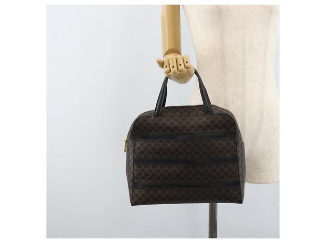 Céline Borsa a mano in tela Macadam CELINE in pelle PVC nera e oro Auth gh2022 Nero D'oro - vista 22