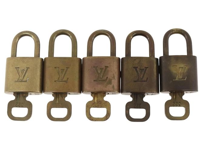 LOUIS VUITTON Set di 5 Lucchetti in metallo Oro LV Auth 173287 D'oro - vista 2